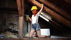Deep drill in miss daisy diamond tight pussy in construction s building